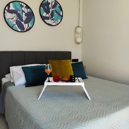 Poseidonas Luxury Apartment Platanias Extérieur photo