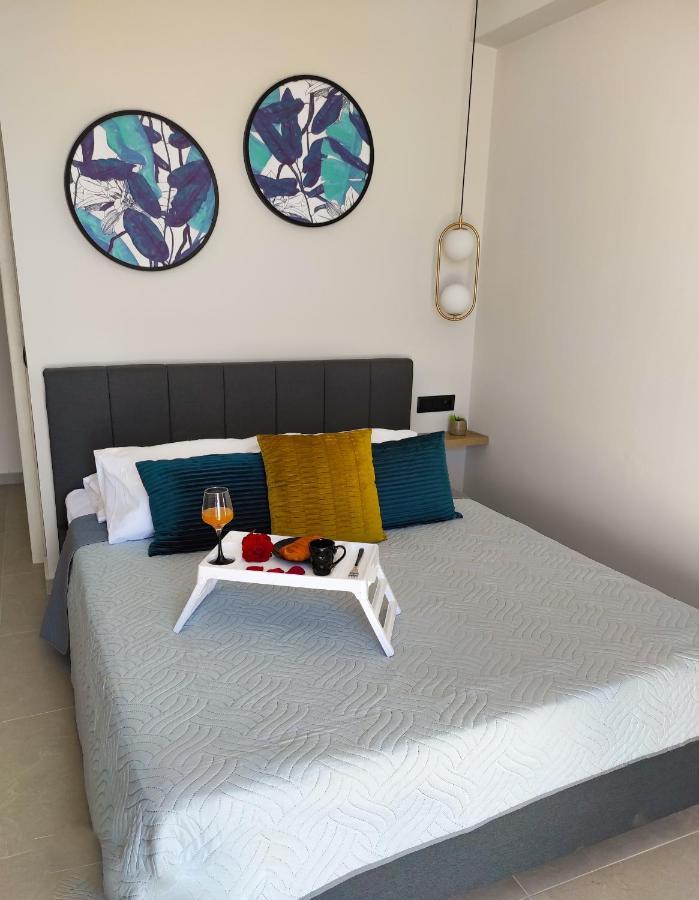 Poseidonas Luxury Apartment Platanias Extérieur photo